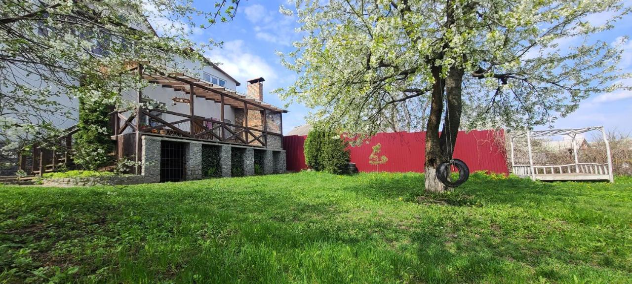 Apartment будинок з терасою біля фонтанів Uman