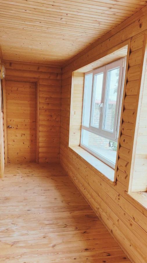 будинок з терасою біля фонтанів Apartment