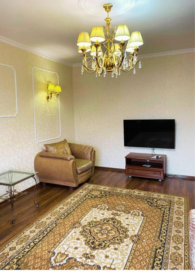 будинок з терасою біля фонтанів Apartment *