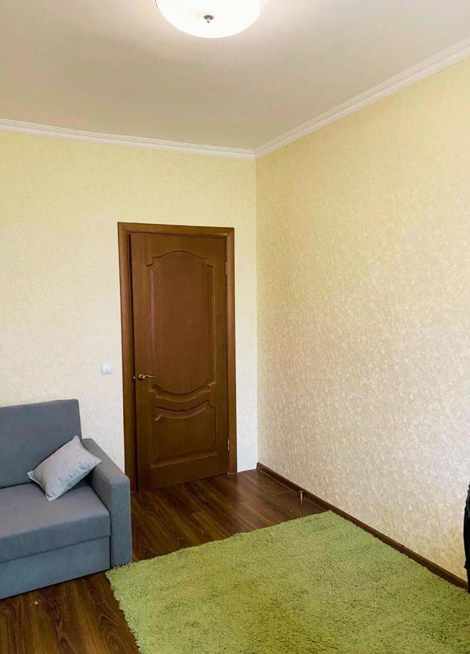будинок з терасою біля фонтанів * Uman